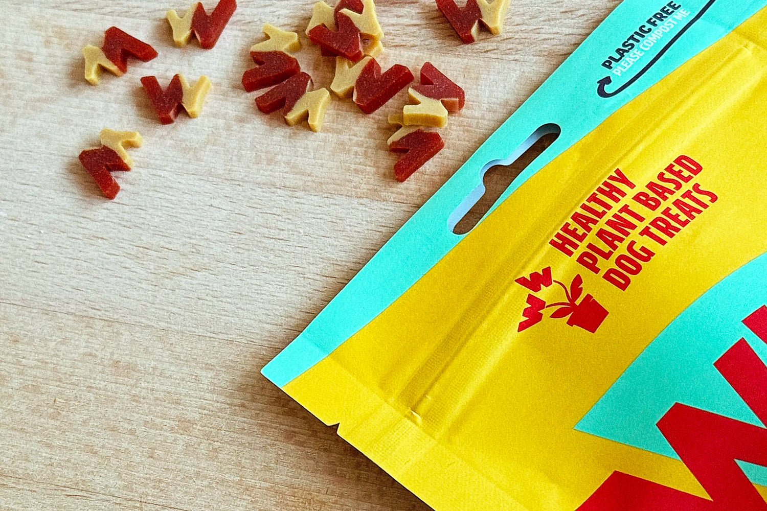 Feeding Guide for Small and Medium Dogs